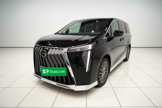 广汽传祺 传祺M8 2023款 宗师系列 双擎 至尊版