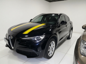 阿尔法·罗密欧 Stelvio斯坦维 2017款 2.0T 200HP 豪华版