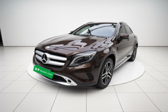 奔驰GLA 2016款 GLA 220 4MATIC 时尚型