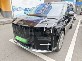 极氪009 2024款 光辉