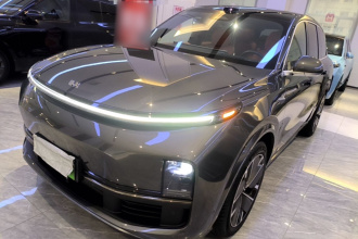 理想汽车 理想L8 2025款 Ultra 智能焕新版