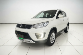北京汽车 绅宝X35 2016款 1.5L 手动精英版