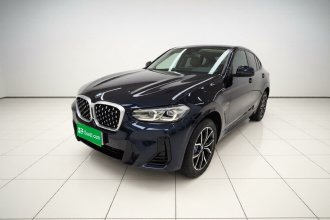 宝马X4 2022款 xDrive 25i M运动套装