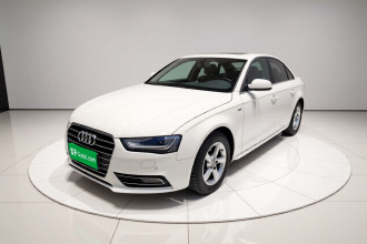 奥迪A4L 2013款 35 TFSI 自动标准型