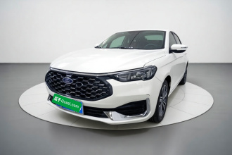 福特 福睿斯 2021款 1.5L 自动铂金版
