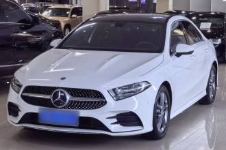奔驰A级 2020款 改款二 A 180 L 运动轿车