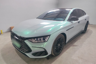 比亚迪 汉 2022款 DM-i 121KM 尊享型