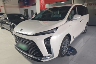 别克GL8新能源 2024款  陆尊 奢享版 7座