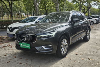 沃尔沃XC60 2021款 T5 四驱智逸豪华版
