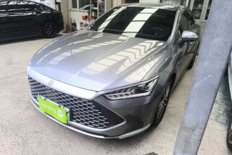 比亚迪 秦PLUS 2021款 DM-i 55KM 旗舰型