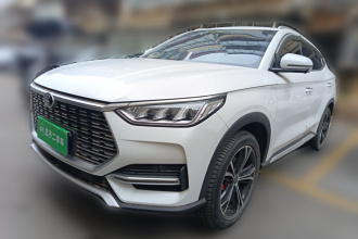 比亚迪 宋PLUS 2020款 1.5T 自动旗舰型