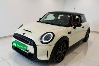 MINI 2023款 2.0T COOPER S 艺术家