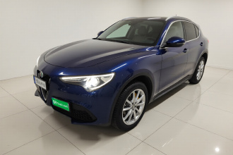 阿尔法·罗密欧 Stelvio斯坦维 2017款 2.0T 280HP 豪华版