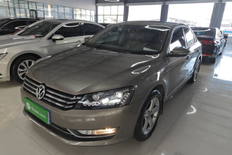 大众 帕萨特 2015款 1.8TSI DSG御尊版