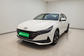 现代 伊兰特 2022款 1.5L CVT LUX尊贵版