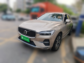 沃尔沃XC60 2022款 B5 四驱智逸豪华版