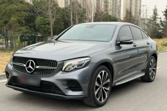 奔驰GLC轿跑 2019款 GLC 260 4MATIC 轿跑SUV