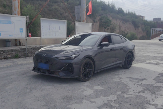 长安UNI-V 2022款 1.5T 尊贵型