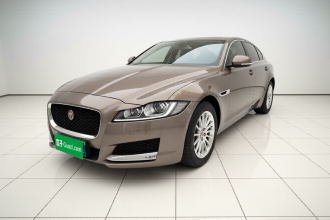 捷豹XF 2016款 XF 2.0T 两驱风华版