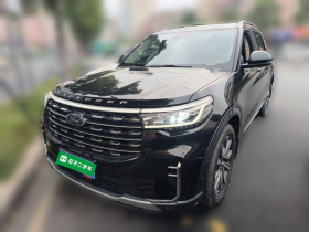 福特 探险者 2023款 EcoBoost 285 四驱钛金版 6座