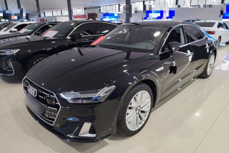 奥迪A7L 2024款 45TFSI S-line 筑梦型 流晶套装
