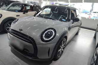 MINI 2023款 1.5T COOPER 艺术家