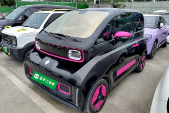 宝骏KiWi EV 2022款 艺术家轻享版 三元锂