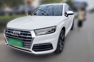 奥迪Q5L 2018款 40 TFSI 荣享进取型 国VI