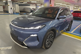 吉利银河 银河星舰7 EM-i 2025款 120km 领航版