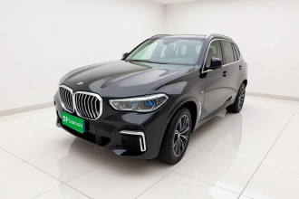 宝马X5 2022款 xDrive 30Li 尊享型M运动套装
