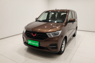 五菱汽车 五菱宏光 2019款 1.5L S基本型L2B