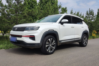 长安CS35PLUS 2021款 荣耀百万版 1.6L 手动豪华版