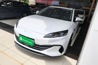 比亚迪 海豹06 DM-i旅行版 2025款 DM-i 80KM尊贵型