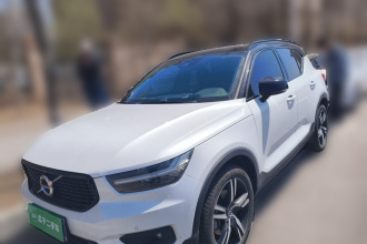 沃尔沃XC40 2021款 T4 四驱智远运动版