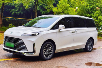 别克GL8新能源 2025款 陆尚 尊享版