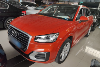奥迪Q2L 2020款 35 TFSI 时尚致雅型