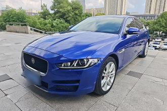 捷豹XEL 2019款 2.0T 200PS 尊享版