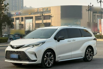 丰田 格瑞维亚 2023款 2.5L混动 尊爵VIP版