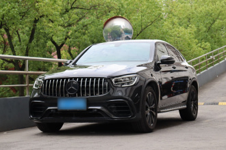 奔驰GLC轿跑 2020款 GLC 260 4MATIC 轿跑SUV