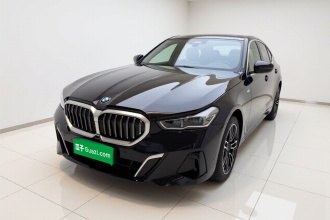 宝马5系 2025款 530Li 领先型 M运动套装
