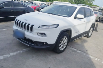 Jeep 自由光 2016款 2.4L 专业版