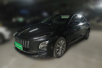 红旗E-QM5 2022款 431km 充电乐享版