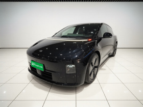 理想汽车 理想i6 2025款 两驱标准版