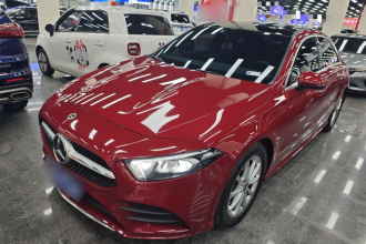 奔驰A级 2020款 改款 A 200 L 运动轿车动感型