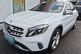 奔驰GLA 2019款 GLA 200 动感型