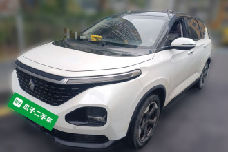宝骏RM-5 2019款 1.5T CVT 24小时在线豪华型 5座