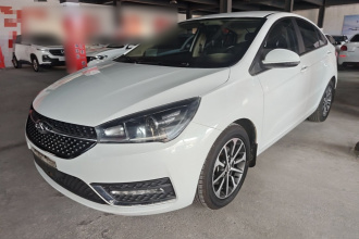 奇瑞 艾瑞泽5 2021款 PRO 1.5L CVT青春版