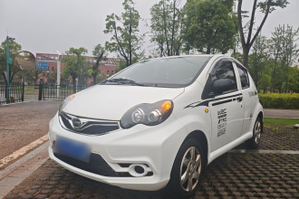 比亚迪F0 2015款 1.0L AMT 铉酷型