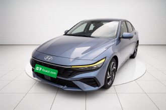 现代 伊兰特 2023款 1.5L CVT LUX尊贵版