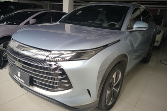 比亚迪 护卫舰07 2023款 DM-i 100KM 旗舰型